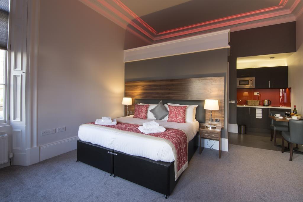 Court Residence Aparthotel Linlithgow Exterior foto