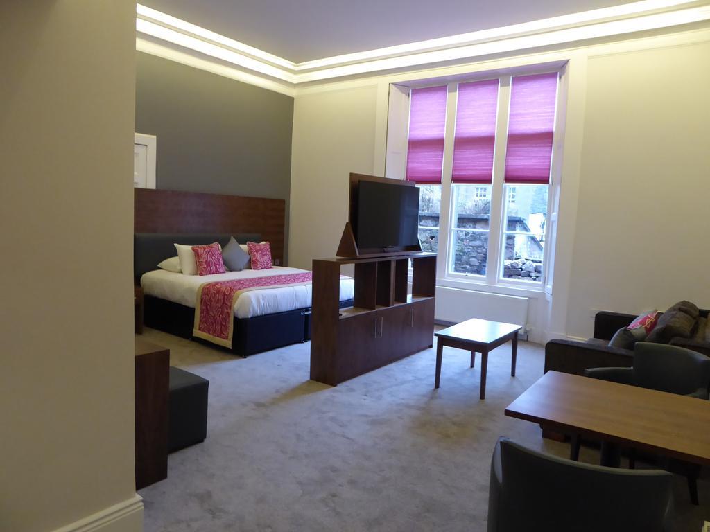 Court Residence Aparthotel Linlithgow Exterior foto
