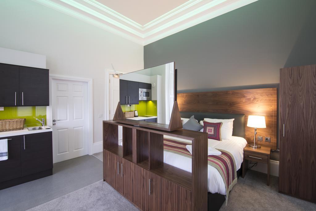 Court Residence Aparthotel Linlithgow Exterior foto