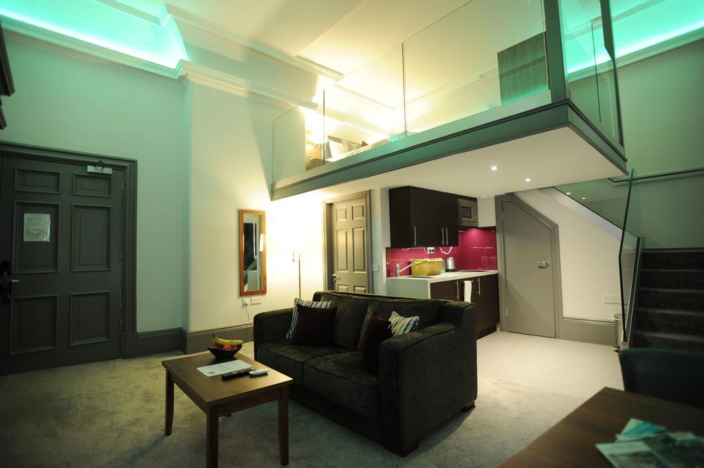Court Residence Aparthotel Linlithgow Exterior foto